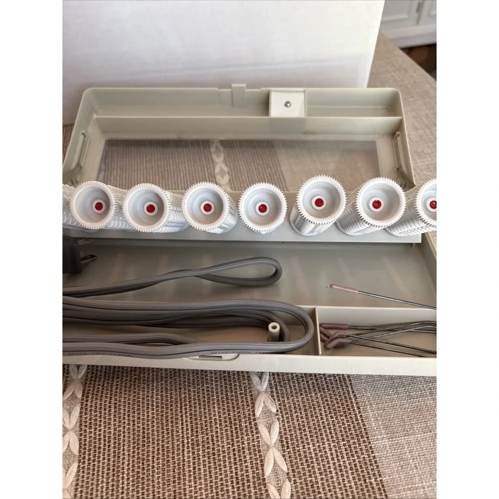 Windmere‎ Signature Collection Travel 8 Electric Curlers Hot Rollers 4 Clips VTG